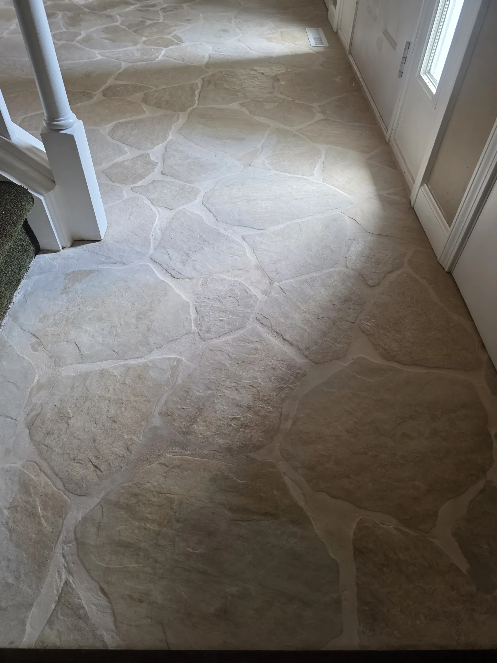Flagstone Foyer Floor